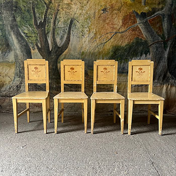 Decorative Set of 4 Painted Pine Chairs