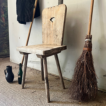 Peasant Spinning Chair with Love-Heart